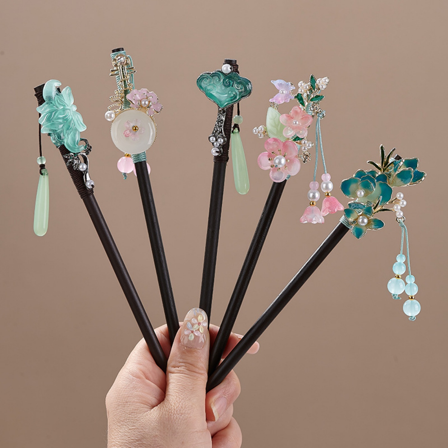 Grampo de Cabelo Vintage Flora - Hanbok Hair Pin avaliação e preço